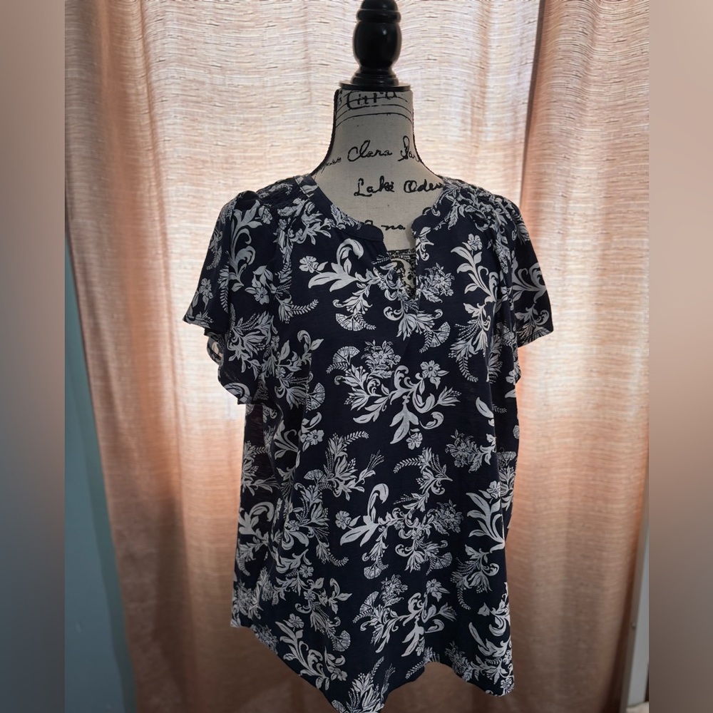 Woman’s Blouse